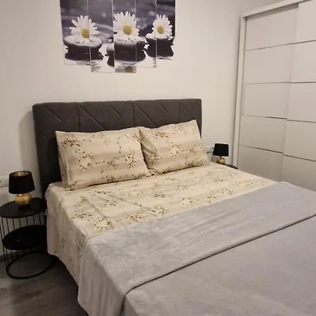Madonna 1 By Interhome דירה *
